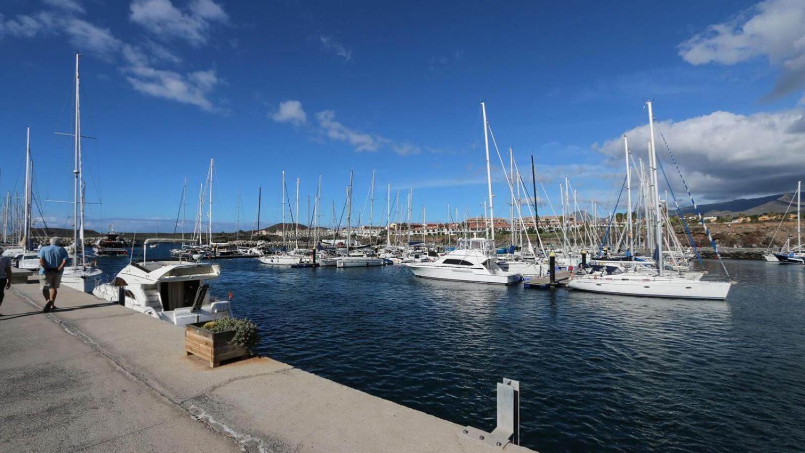 The Captains Locker - 30Ft Yacht San Miguel de Abona Bagian luar foto