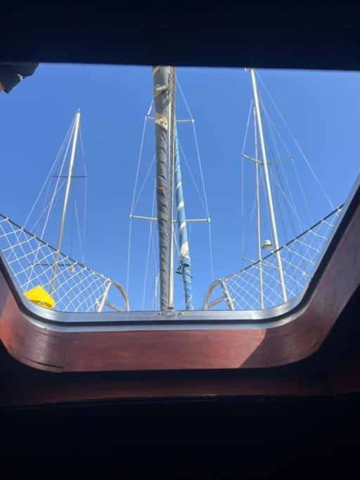 The Captains Locker - 30Ft Yacht San Miguel de Abona Bagian luar foto