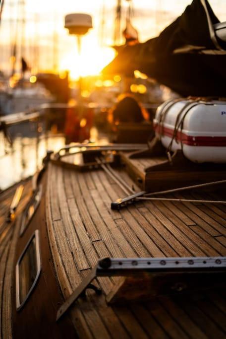 The Captains Locker - 30Ft Yacht San Miguel de Abona Bagian luar foto