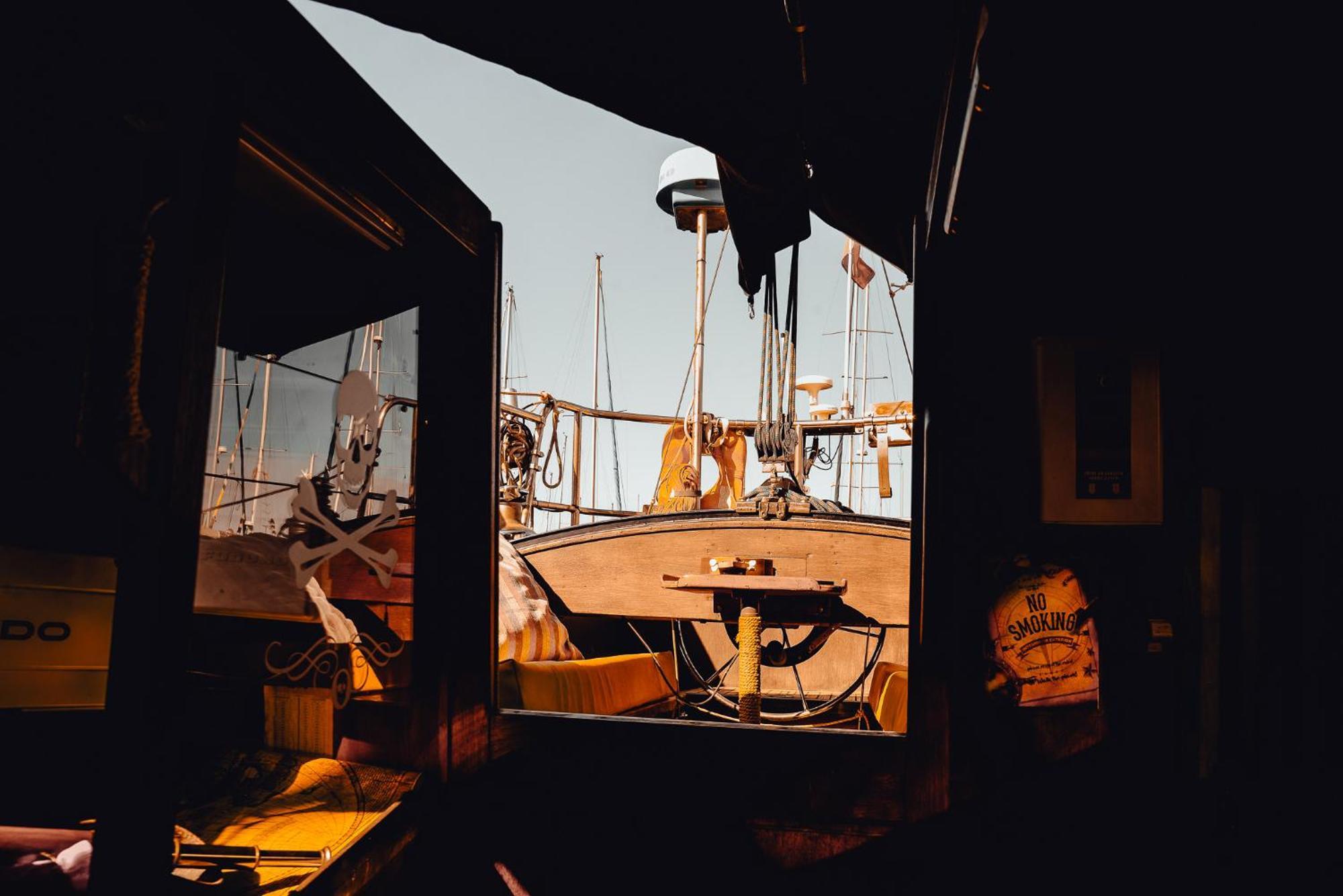 The Captains Locker - 30Ft Yacht San Miguel de Abona Bagian luar foto